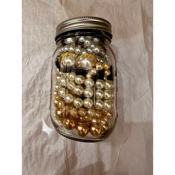 Mystery Jewelry Jar Pearl Beauty Victorian Castlecore 20 Pieces - Picture 2 of 9